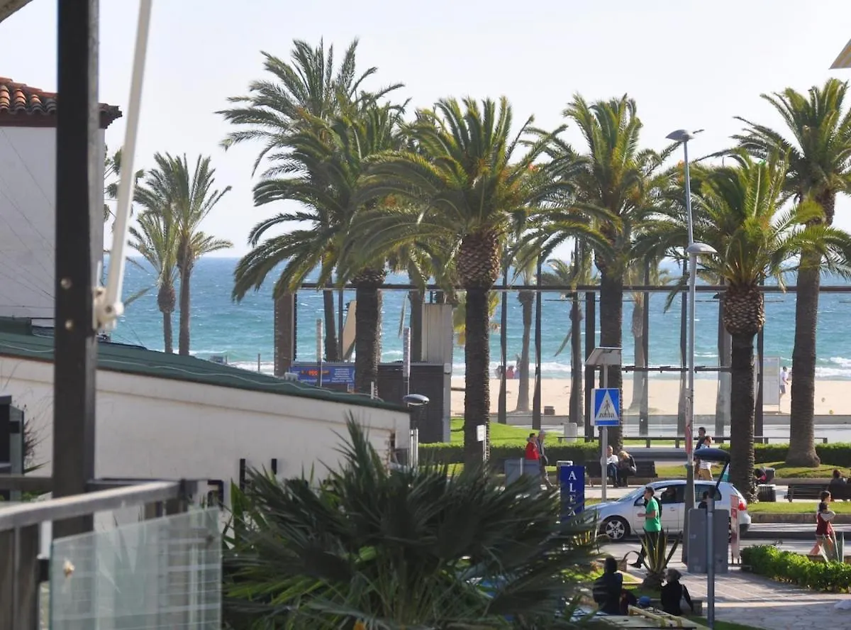 Apartamento Muy Centrico A 50M De La Playa De Levante Salou 0*,  Spain